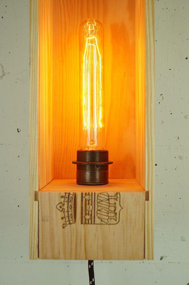 DIY Weinkisten-Lampe