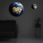 Lampe Erde / blauer Planet gross, Mondlampe klein, hängend